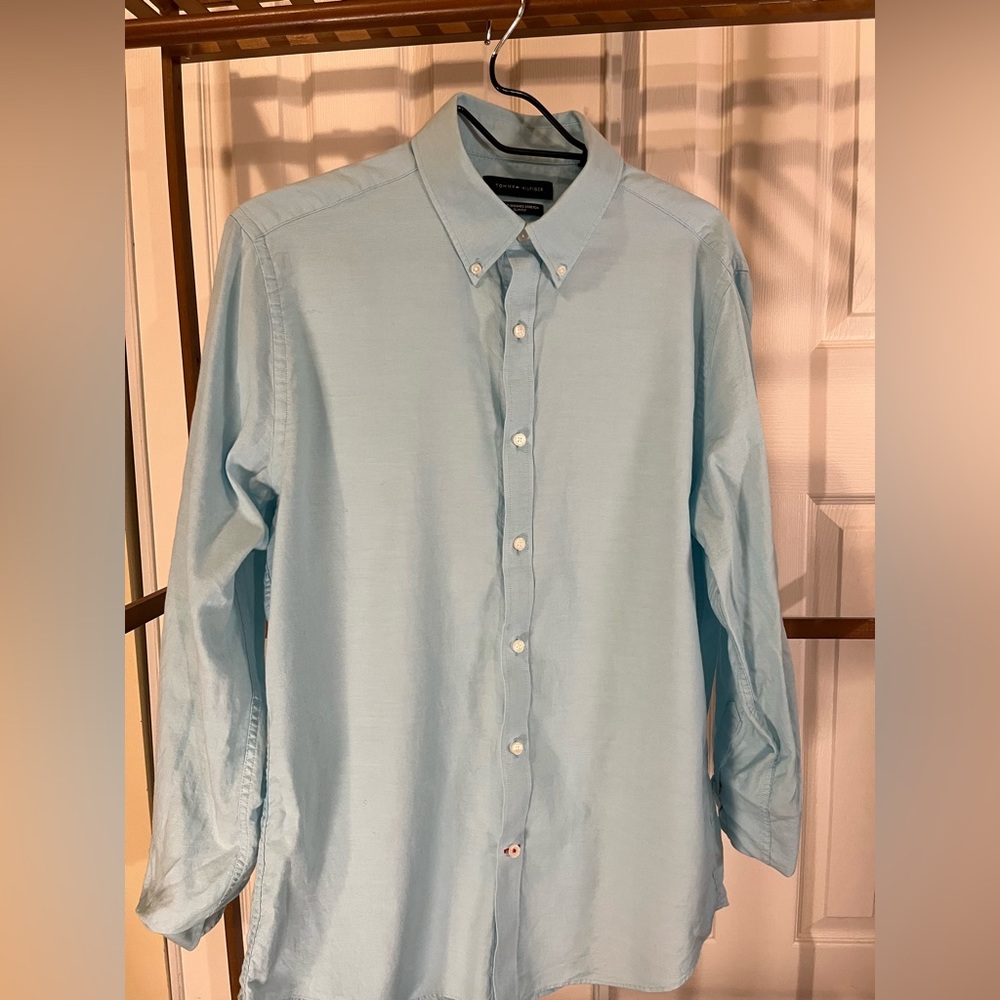 Tommy Hilfiger button up